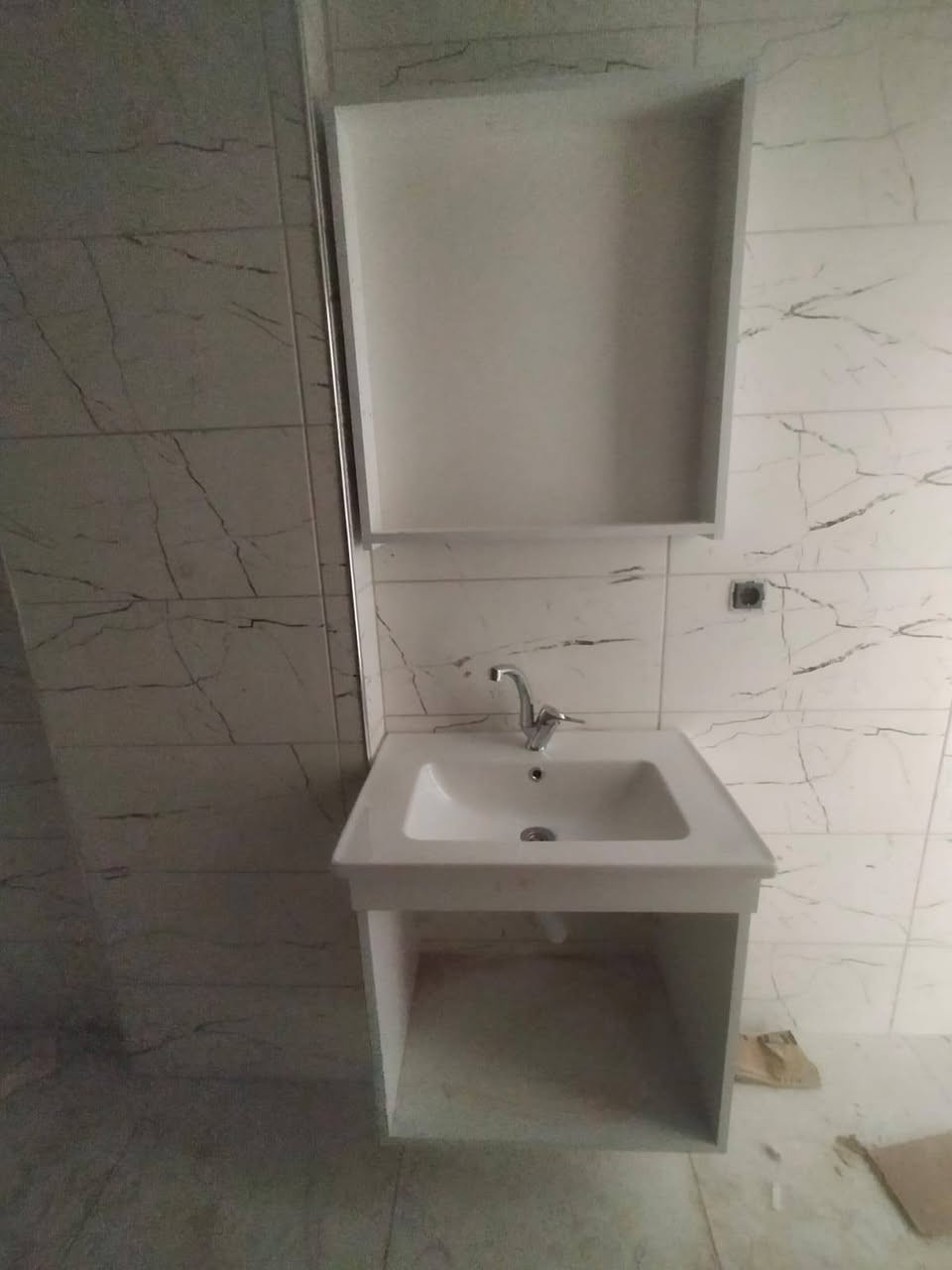 السلام عليكم محتاج شغل
اني اسطه شد مطابخ تركي وغرف نوم

 السلام عليكم محتاج شغل 
من رخصة الادمن اني اسطه مونتاج غرف نوم ومطابخ تجميع نضام تركي *********** فقط واتساب
