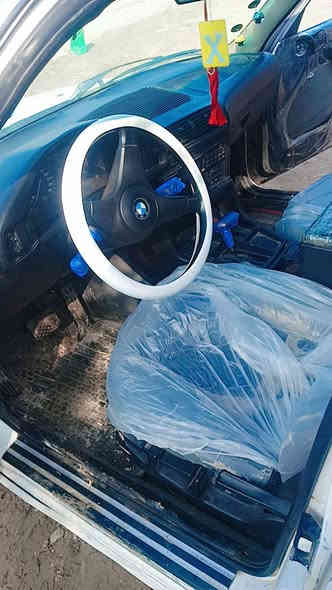 السلام عليكم سياره للبيع بي ام 535مكينه وكير مكفوله تخم تايرات جديد لاتنقيص ولاتبخير تبريد ويه السويج سياره مكفوله تراي من بغداد ل اربيل رقم بغداد موديل 91 سنويه ل 28 راعيه موجود يمي السعر 40 وبيه مجال الرقم ***********العنوان بابل جبله قرب الكراج الموحد واهلا وسهلا
