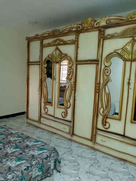 السلام عليكم كنتور ٧باب مستخدم نضيف السعر ٢٠٠الف مع الشد مكاني شهربان جسر عوني ***********
