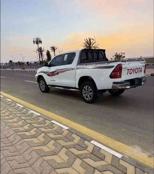 السلام عليكم اخواني 
ادوات كلك مكفول من الكص سرقه 

(( هايلكس دبل بانزين  ))  /  2016   

ماشيه 180  كم فقط 

فول موصفات جديد 180 KM فقط 

مكفول من سرقه صبغ كص وانتربول 

تفاصيل وتساب 

***********
