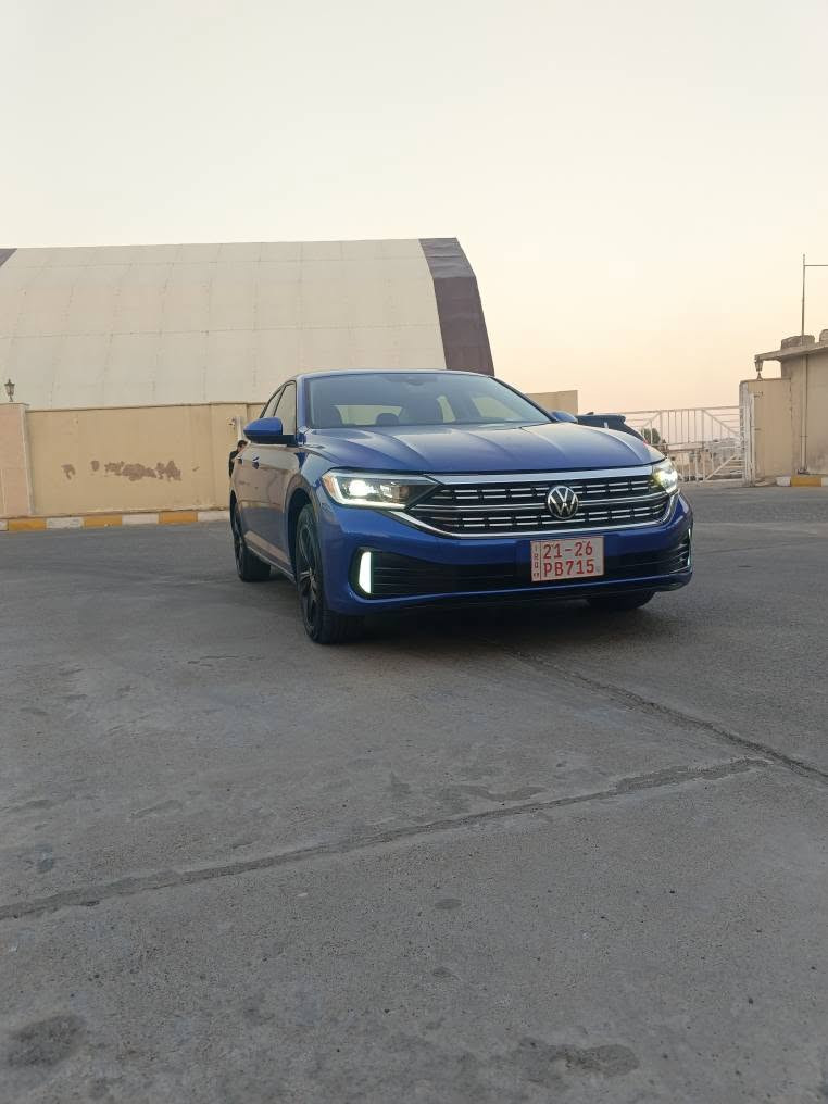 فوكس وراكن جيتا وارد امريكي 
موديل 2024
مواصفات 
بصمه 
شاشه كبيره 
كاميرا دوار 
رادار امامي 
رادار خلفي 
رادار جانبي 
حساسات 
تحديد سرعه 
تحديد خط مسار 
سياره جاملغ واحد صبخ 
بدون دواخل 
بدون ارباك 
سعرها 132 ومجال بسيط 
مكان سياره عقره 
تلفون *********** اكر, نينوى
