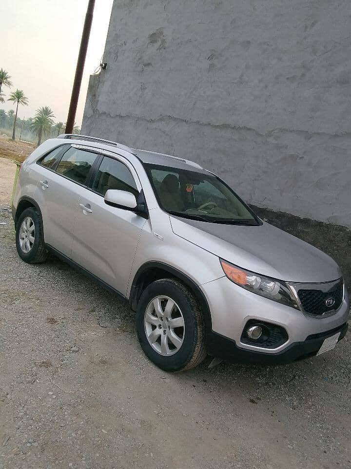 السلام عليكم 
للبيع او مراوس بارخص 
سورنتو 2011 خليجية اربعة سلندر سبعة راكب بيها قطعتين صبغ الجامرلغ والباب خلف السائق البنيد بلادي بس مفتوح لا مصبوغ ولا مبدل 
مكاني بعقوبة 
السعر 138 وبيها مجال ***********
