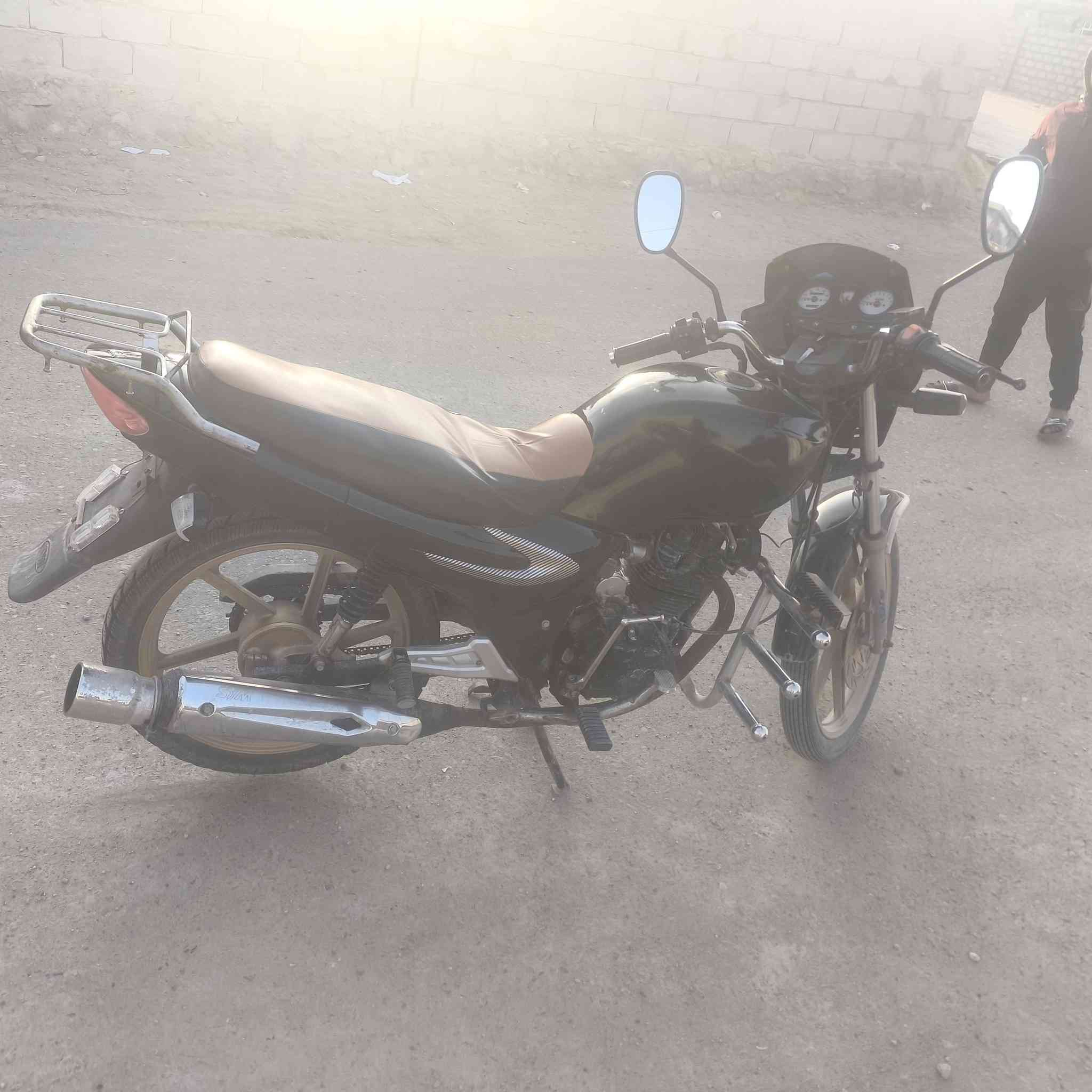 سايم لبيع موديل 14 مكانه عامرت الفلوجه 650 وبي مجال اتصل بريك خير ودلل ***********
