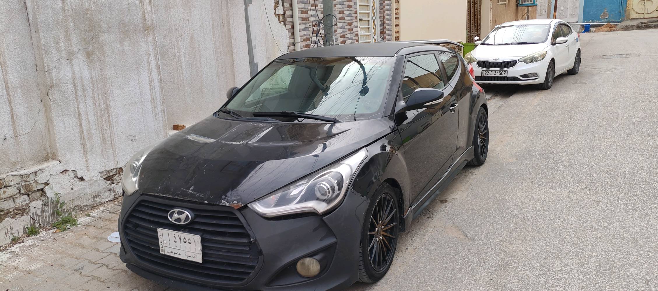 مكلف مكلف مكلف بالنشر للبيع أو مراوس..
سيارة ڤولستر كير عادي 7 نمَر وارد أمريكي مكينه 1600gdi تربو فول عدا الفتحة  .. 

ملاحظة/ ولا قطعة بيها مبدلة + بيها صبغات بسيطة جداً.. 

موديل 2013  رقم قادسية.. 
گير
مگينه
حدادية يوم 9 برمضان بدلتها
تبريد 
خيرررررررررر من اللَّه.. 
سنوية منتهية مكانها نجف 
للأستفسار الاتصال على الرقم  ( ***********) 

السعر 72 وبيها مجال للطيبين