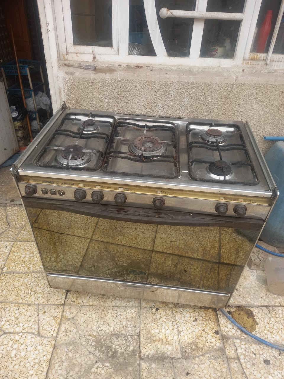 طباخ كريازي اصلي للبيع شغال فرن او طباخ  ب 100 قفل ***********
