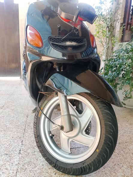 السلام عليكم
ماطور اكزز للبيع ماطور نضيف نكرة سلف محرك اخرس 
فقط مبدل بستن اصلي سرعة 100 شرط تحريكه ومعدل 
تايرات جديده دبل خافي جديد ماطور كله نضيف السعر 400 بي مجال بسيط ***********/ ***********
