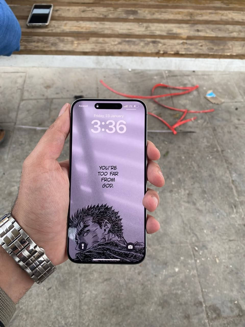 السلام عليكم أيفون 15 برو ماكس للبيع ذاكره 256 شرق اوسط بطاريته 91 ماداخل تصليح ابد وملحقاته كامله سعره مليون و100 وبي مجال 
مكاني بصره 
***********
