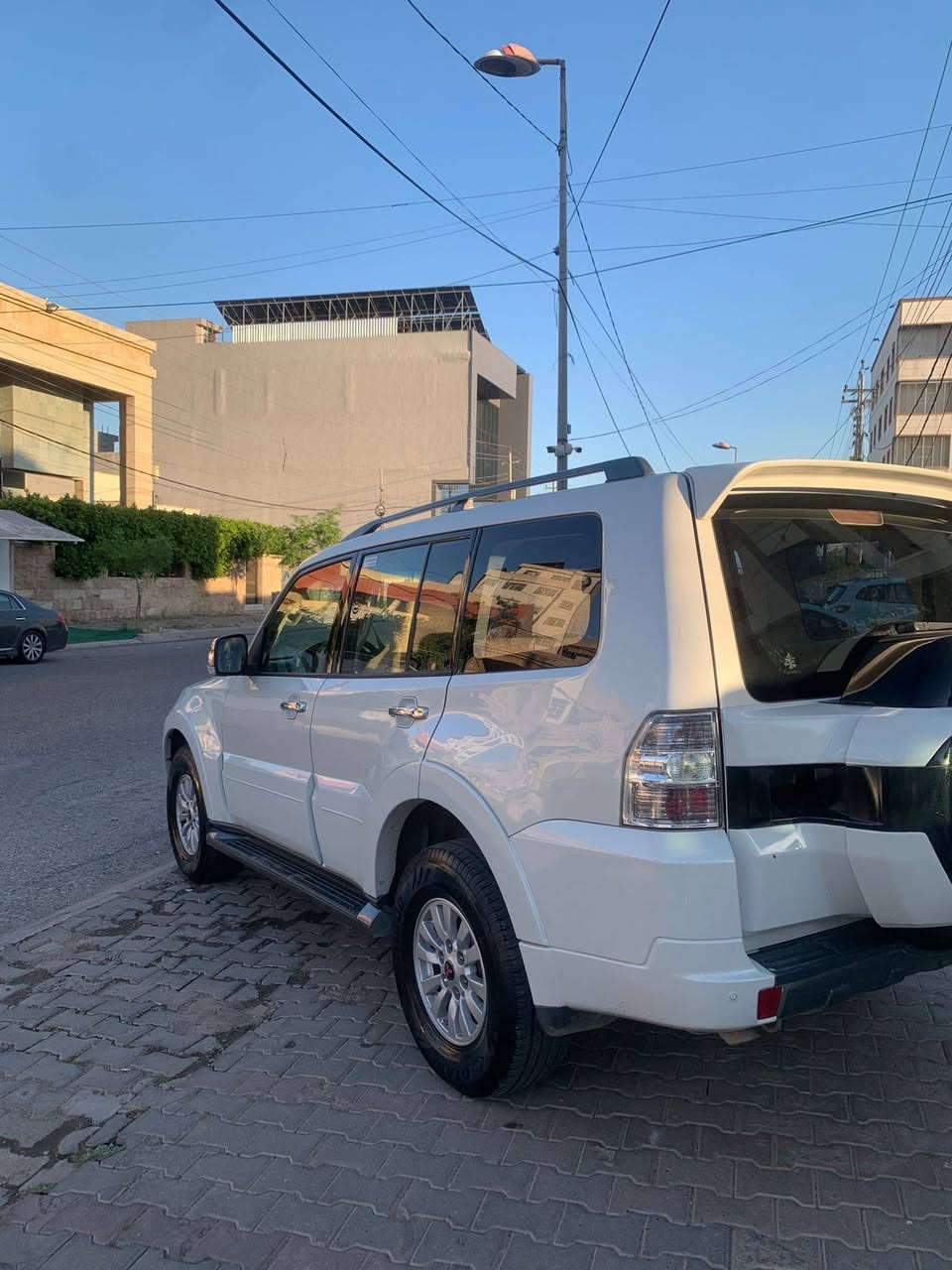 pajero 2015   
 
  #86 
صبغ /بۆنیت و چاملغ ودەرگا 
کەمەک پێشی هەیتی 
ئێڕباگ سوکان ، ۱ تەعدیل 
مەکینە /v6   3500L کپس (مامفتوح)
ڕۆیشتن (ماشیە)/ ١٣٠ هەزار کم 
سیارە بحالە ممتازة 
تحویل والغرامات شرط
السعر / 128 وەرەقە 
تەنها فرۆشتن ، فقط بیع
مکان / اربیل
*********** واتساب
*********** واتساب أربيل, العراق
