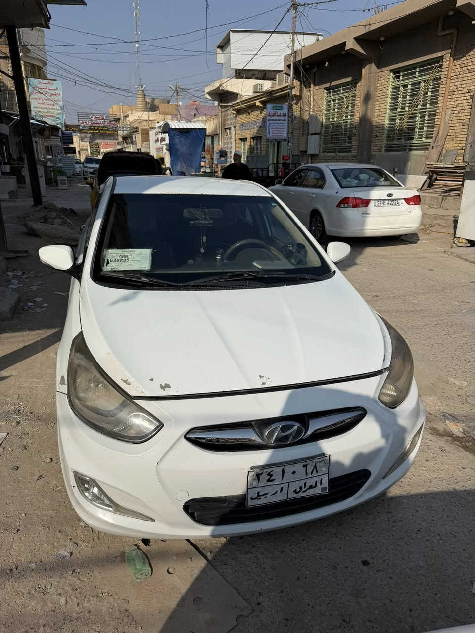 اكسنت ٢٠١٢       ١٦٠٠
جاملغ عكس السايق وبيه باردات 

تخم تاير جديد تحكم ستيرن كامره شاشه السياره حلو ماعيزه شي 

مكاني الشاميه ***********
