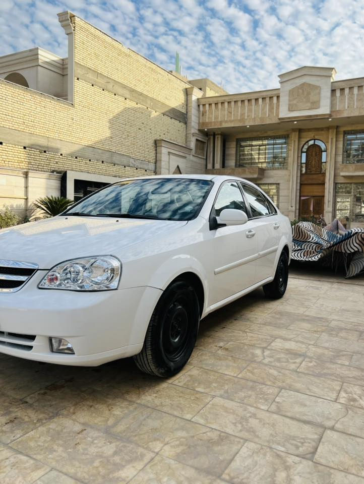 السلام عليكم 😎🔥 بيع مراوس شعندك نزل 
شوفرليت اوبترا 2013 خليجي 
رقم سليمانيه تحويل مباشر ب اسم المشتري 
سنويه ل 29 
كفاله عامه من الصبغ والتبديل 

المواصفات 🔰
محرك 1.6 
كير اوتو 
تحكمات 
شاشه تاب 
كامره خلفيه 
مري كهرباء 
كير كهربائيات صدر تايرات جيده

عنواني/ بغداد الكاظميه 📍

السعر المطلوب 88 مجالها قليل 

 ***********  ☎️
‏   ‭
0787 233 6394‬ ☎️
