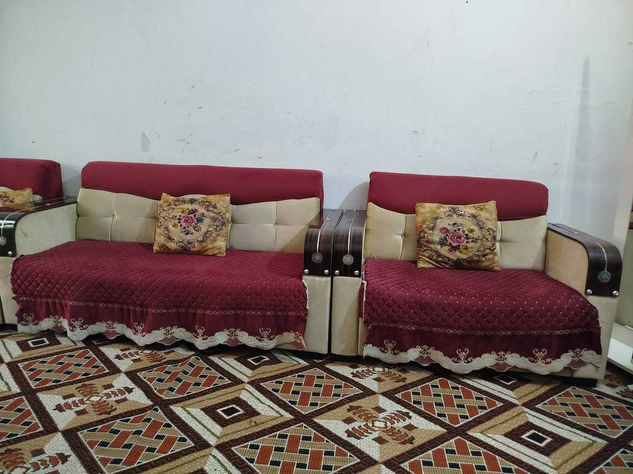السلام عليكم
قنفات للبيع التواصل خاص


**إذا كنت صاحب هذا الإعلان وتريد حذفه لأي سبب، رجاءا أرسل رسالة إلى الدعم الفني**