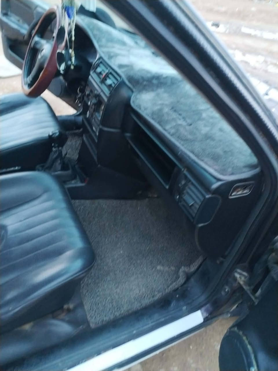 أوبل فكترة حجم 18 موديل 91 رقم بغداد نضيفه لوك گير محرك شرط سنوية 28 مشروع وطني  صبغ عام للجماليه السعر 45وبيها مجال اتصل عليه صورها كامله  ***********
***********
