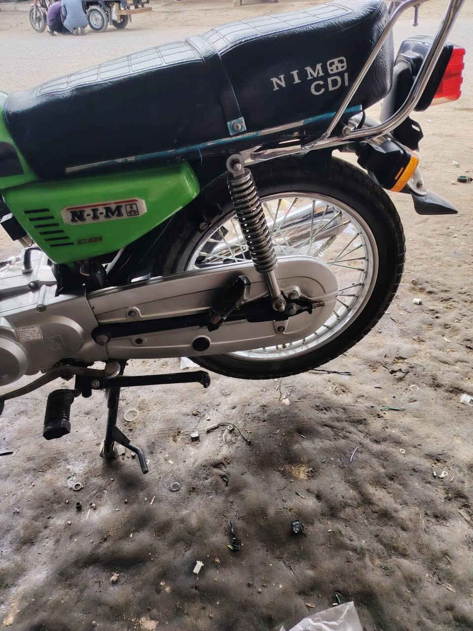 سلام عليكم 4كير موديل 21كلك مكينه ما مفتوح بيه برغي دراجه كله شغاله السعر خاص ***********
