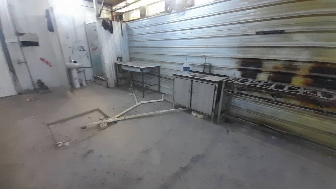 الأدوات مطبخ مستخدمة مال مطعم  للبيع 
المكان بغداد الجادرية 
***********
