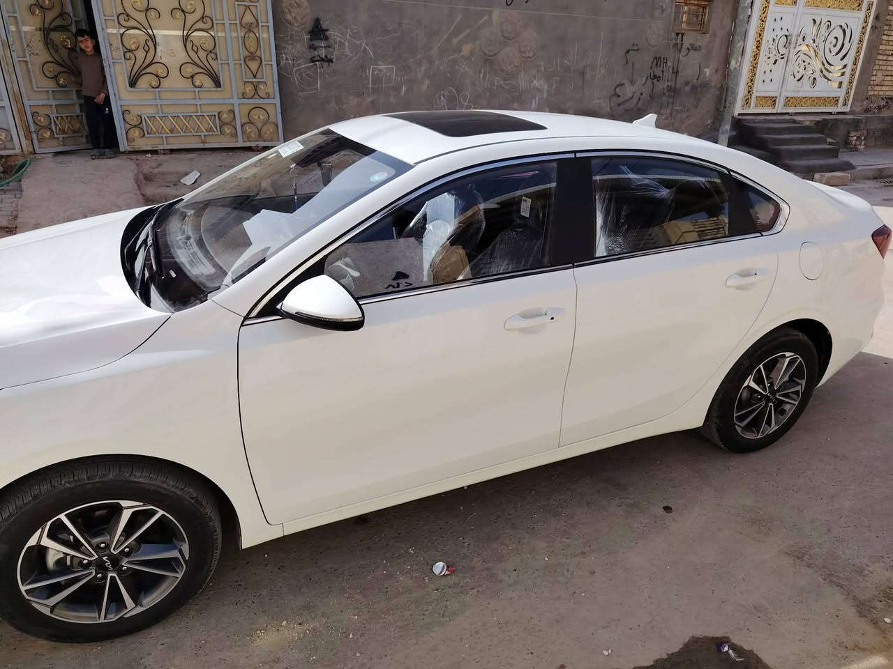 K3 اربيل ماشيه ٢٣ الف كيلو كفاله عامة فول مواصفات السعر ١٤١ مع المجال موجوده بالديوانية ***********
