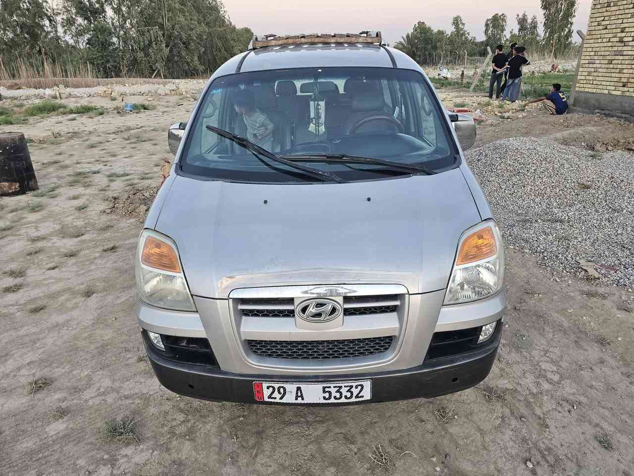 مديل 2007 كفاله عامه
رقم واسط السنويه مجدده وبسمي

كهربائيات كله شغاله تبريد ثلج  سياره محرك مفتوح
السعر 85وبيه مجال حق الجيه 
المكان ديوانيه رقم الهاتف ***********
