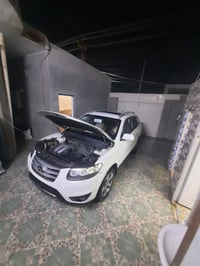 سنتافيه 2011 رقم بغداد نكليزي مصفره وبسمنه تاخذ جاهز سياره خليجي مكفول...