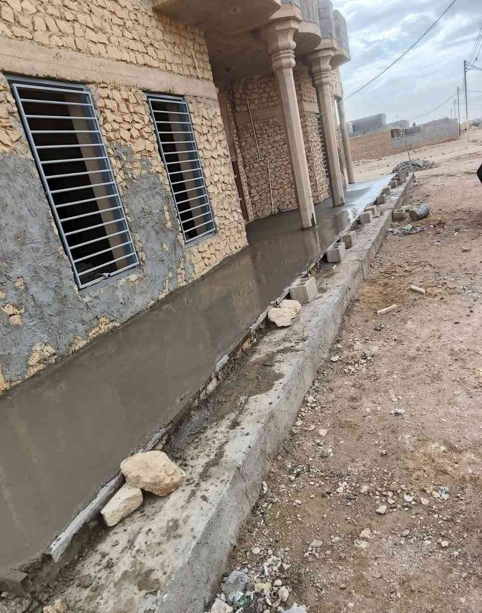 سلام عليكم ورحمه الله موجود كادر صب خشن وناعم متفرق حالين ***********
