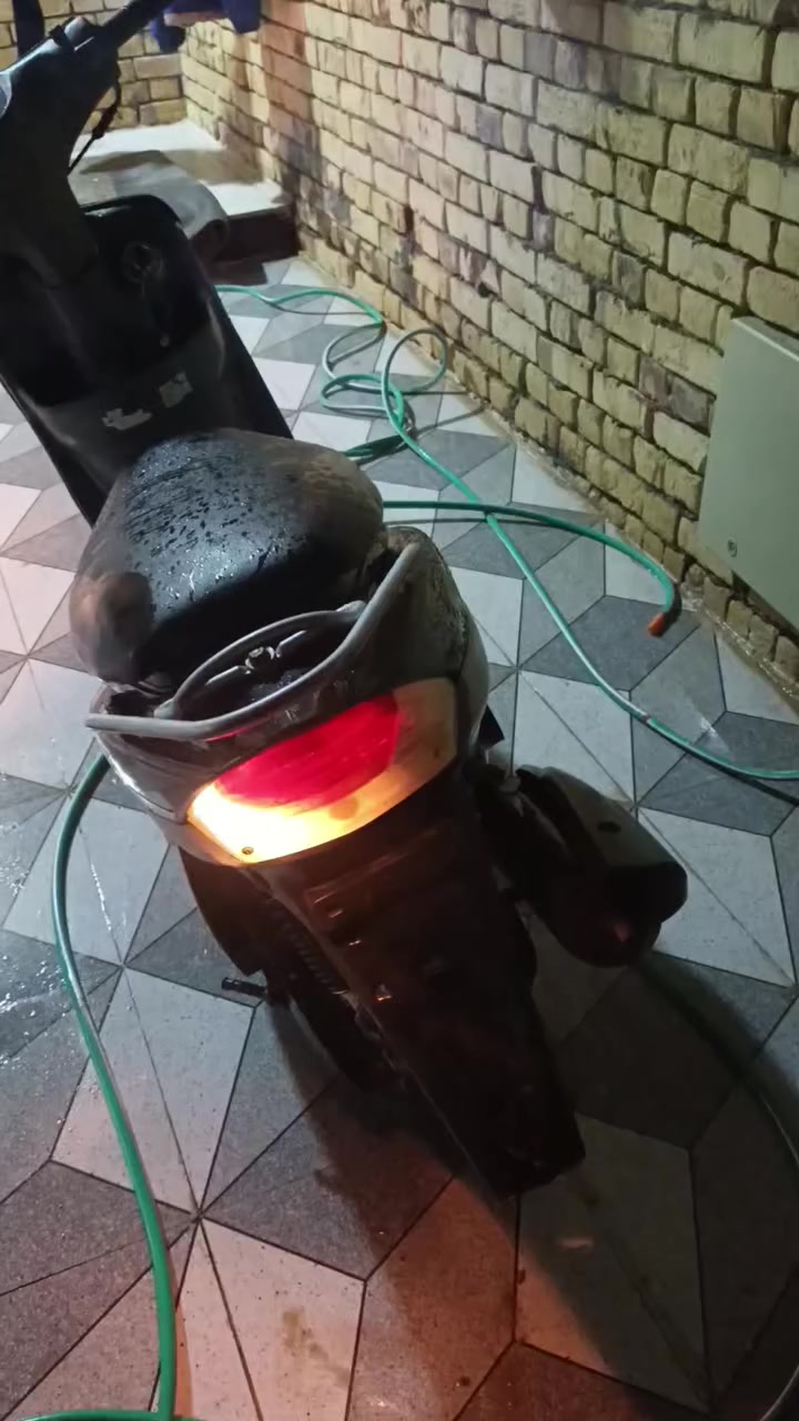 ‏‪***********‬‏
