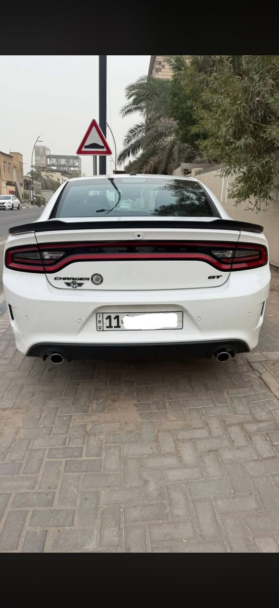 جارجر جي تي بلص بلاك أدشن
فول 1 /1 رادار جانبي مغلفة ppf
‏CHARGER GT BLACK EDITION 
لون  ابيض اخر اصدار لاست كول 
الموديل :2023 . (خليجي)  النداء الاخير. وكاله هارلم 
العداد : 19ميل سياره بعده بحالت زيرو  
الضمان : 3 سنوات او 60 الف كيلو متر . 
المحرك : V6.  3.6L
مكفوله من الصبغ و التبديل و البارد و الشخوط 
مرقم بغداد الجديد كامل تحويل ثاني يوم 
المواصفات : رادار جانبي…….
* جناح خلفي اسود. 
* ويل قياس 20 انچ اسود . 
* مقود القيادة رياضي . 
* مقاعد رياضية من الشاموا الأسود.
* نقطة عمياء . 
رادار جانبي.
* مصابيح أمامية زنون . 
* كشافات الضباب زنون . 
* المصابيح الأمامية مع LED . 
* حساسات خلفية. 
* شاشه كبيرة مع نظام ملاحة نفكيشن GPS . 
* سستم صوت الپاين .
* فتحة سقف (سلايد) . 
* المقاعد الأمامية كهربائية . 
* ذاكرة لحفظ وضعيات الجلوس (ميموري) . 
* مقاعد أمامية تبريد وتدفئة . 
* مقاعد خلفية تدفئة.
* تشغيل عن بعد . 
* المقود كهربائي . 
* تدفئة مقود القيادة . 
* محدد سرعة . 
* تلفون بلوتوث . 
* كاميرا خلفية .
* مرايا متحسسة للاضاءة العالية .
* كير شفتر بالستيرن . 
* دخول ذكي (بصمة) .
بغداد حي جامعه
سعر. 35800
 ***********
***********
