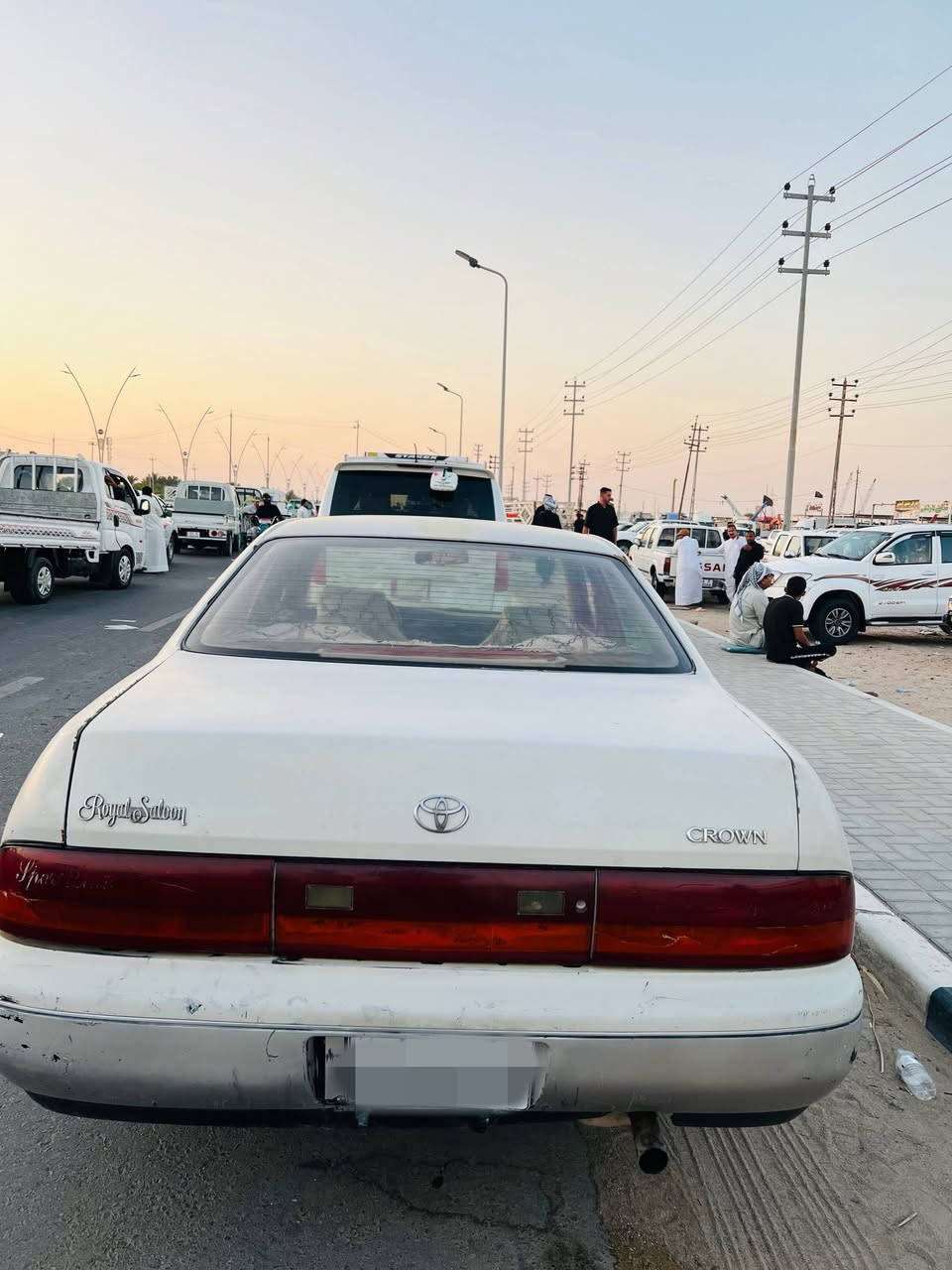 السلام عليكم سيارة بطة متصل مديل 1994 رقم انكليزي بصره سنويته 31 مكفول كص ونقل جثه حداديه جديه مكينه وكير مكفولات تخم تاير جديد السعر 40وبيها مجال ***********
