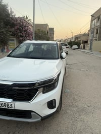 سيلتوز 2024 وكالة الدولية …ماشيه 8000اخت الزيرو السياره  بعده الضمان م...