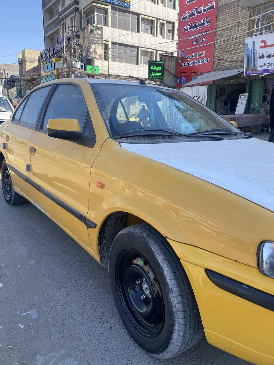 السلام عليكم سمند موديل2012مبدل باب وجاملغ جهت السايق بسمي السياره مصفره هيىه وغرامات سنويه ل 28 السياره جديده احلى من الصور مكاني بلديات ضباط الثانيه ***********السعر 35وبيها مجال
