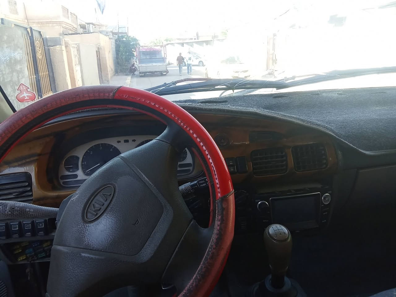 السلام عليكم كيابريجو 1996 رقم بغداد سنويه لل2028 تحويل مباشر 
تاير خط ابيض كشنات ستاركس مكينه بيها بخار بدون تنقيص 
مكاني بغداد سعر 55 
رقم ***********
