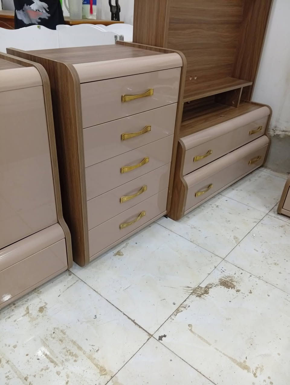 للبيع عنوان خاص


**إذا كنت صاحب هذا الإعلان وتريد حذفه لأي سبب، رجاءا أرسل رسالة إلى الدعم الفني**