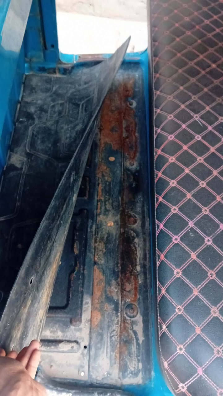 سلام عليكم عندي تكتك للبيع تي في اس موديل ٢٠٢٠ رقم كربلاء انكليزي تكتك جاهزه بيه بس ونه بل اكسل مكاني تاجي سبع البور *********** سعر ٤٤٠٠ ملايين
