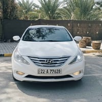 سو ناتا  موديل  2013  فول موصفات مكينة وكير وحداديه وتبريد كفاله وارد ...