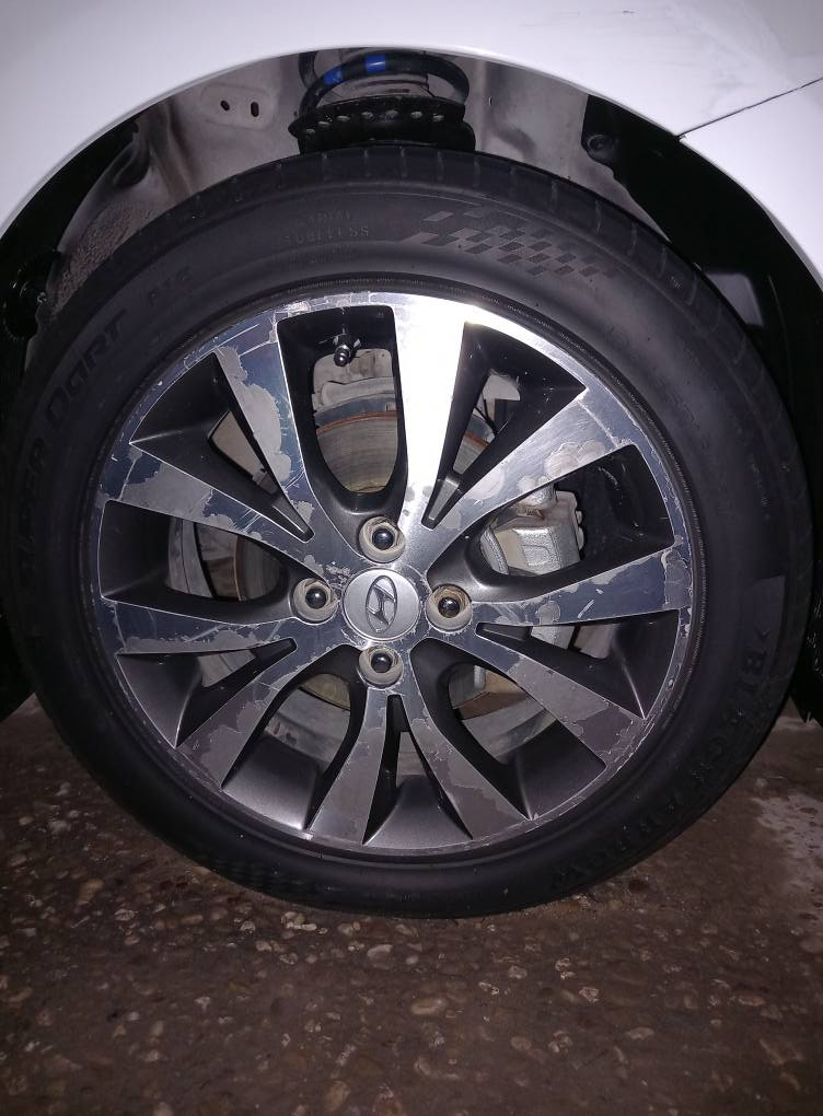 السلام عليكم ورحمة الله وبركاته
للبيع او مراوس بويل عادي تخم ويل كب  جديد مع تايرات اخو الجديد السعر 250 الاتصال *********** النجف, العراق
