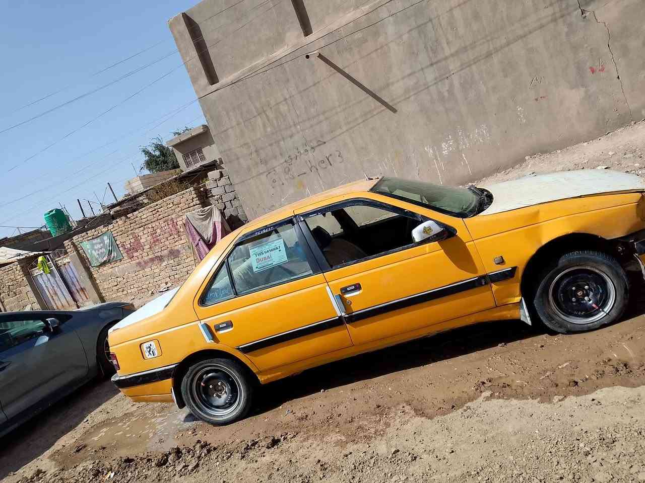 يا الله بيجو ( لميس ) (405) موديل ( 12 ) رقم ( بغداد ) السيارة محتاج لها مكينه تجفت تصلح بقت يمك  
( مصفره هيئه وغرامات 450)( تحويل مباشر )
(حداديه وكهربائيات خير من الله) داخل عسلي
( كفاله من ضربه )(مكانات صبغ قليل) مشط ستيرن جديد (السيارة يحتاجها مكينه   ) 
(دواخل كلش حلوه)  (سياره نظيفه) 
أسعر 👈👈(٢٢ ) ينزل الغرامه من سعرها    مكان السيارة بابل حله      ***********
