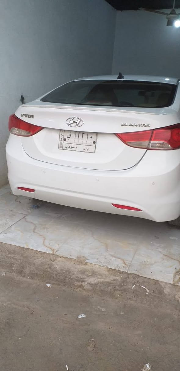 السلام عليكم ورحمة الله وبركاته النتره ٢٠١٢ خليجي محرك ١٨٠٠دوش رقم بابل مشروع وطني سيارة بيه كم قطعه صبع ابيع احزام السونار مرفق مع الصور السعر ٩٣ العنوان بغداد جسر ديالي رقمي ***********
