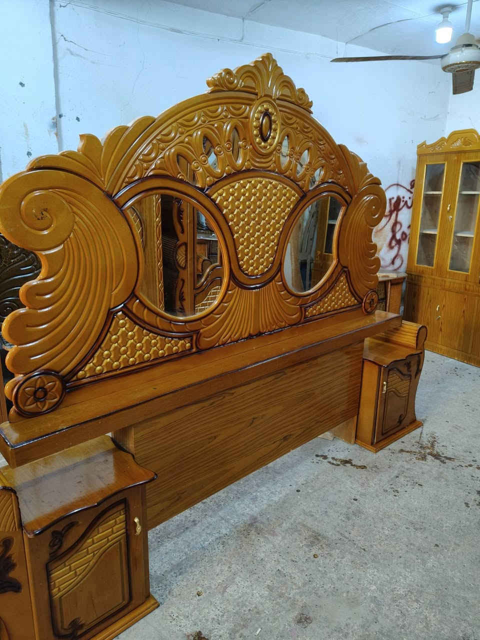 غرفه صاج تسگام مستمعمله قليل سعر مناسب 
***********
