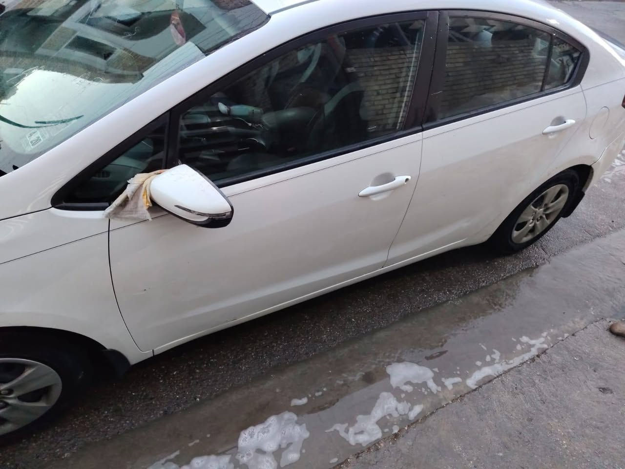 سلام عليكم فورتي 2015 جاهزه من كلشي بيهه ملاحضات بصيطه ضربتهه قبق جنطه بغداد حي جهاد 105بيهه مجال


**إذا كنت صاحب هذا الإعلان وتريد حذفه لأي سبب، رجاءا أرسل رسالة إلى الدعم الفني**