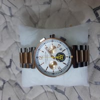 ساعة رجالية • لويس فويتون • سوار معدني