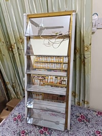 عارضة عطور • عبوة عطور • اثنين