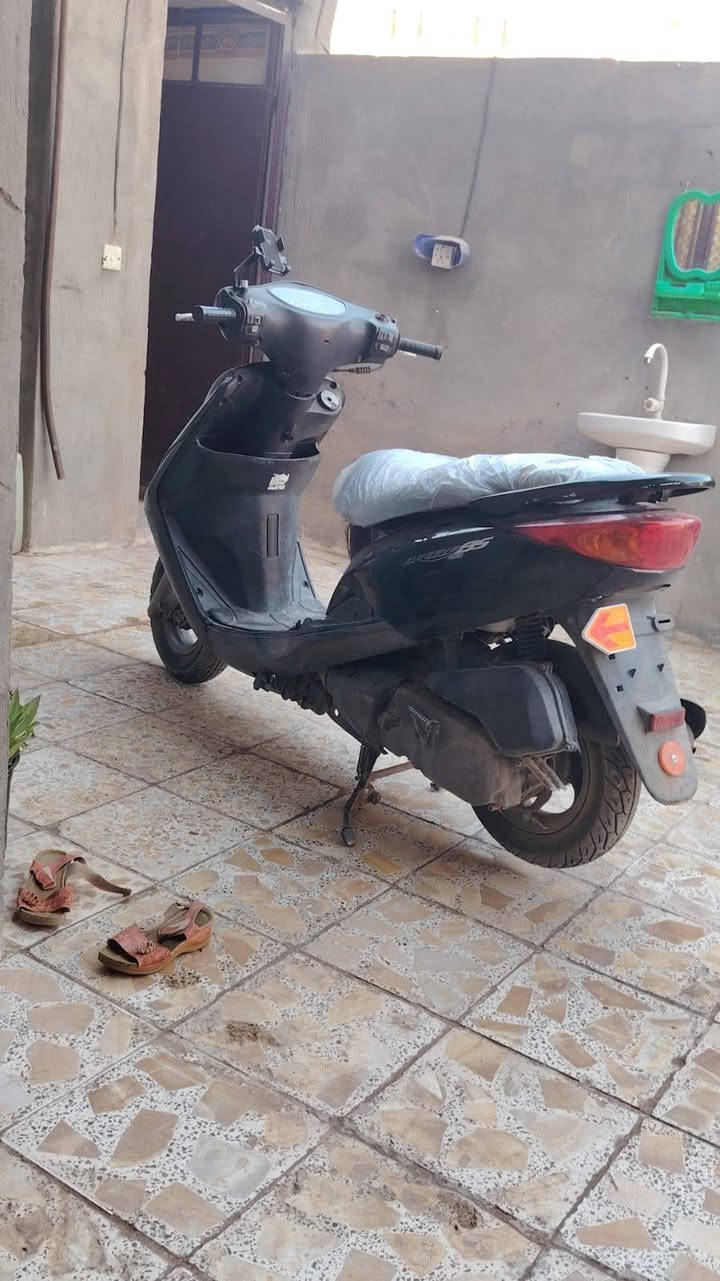 السلام عليكم  درجة  بريز اللبيع  مكينه ما مفتوحه كفاله دراجة  نظيفه وحلوه كلهاا شغاله السعر 600
وبيه مجال رقم الهاتف ***********
