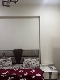 غرفة نوم مستعمل نظيف السعر ٩٥٠ للاستفسار ٠٧٧٣٩٩٩٩٣١٢