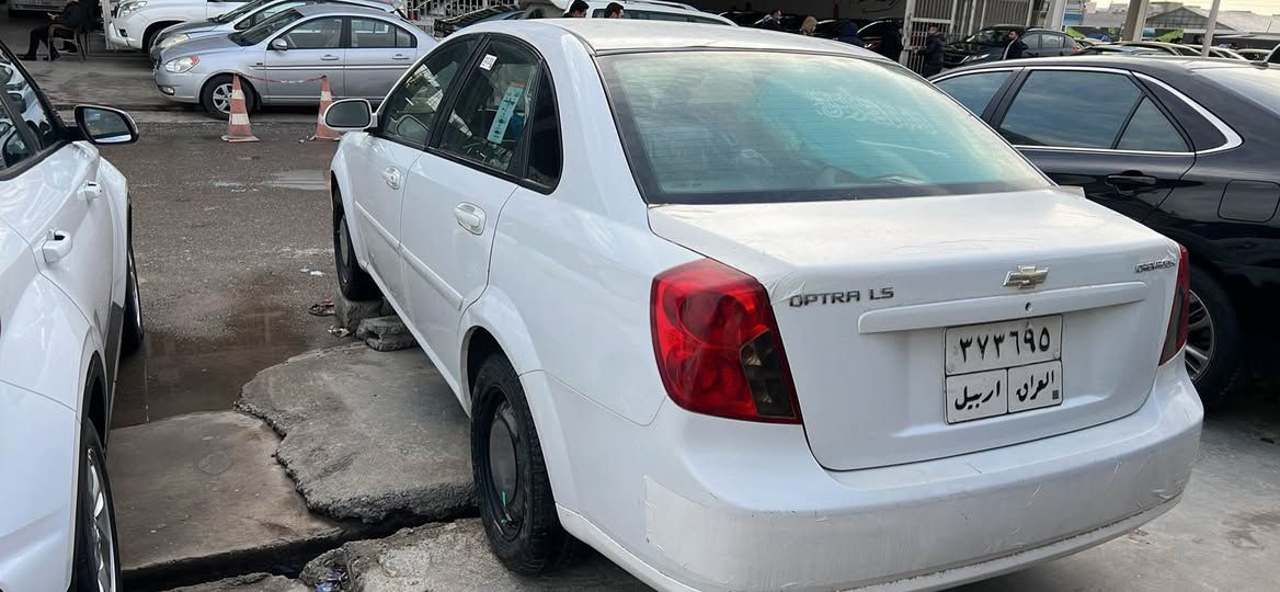 2014يةك چامرغي پيشةوة بةبي داخيلي توزةك تةزرةي هةية.زوركةم باقي هةموي بةشةرت
*********** اربيل أربيل, العراق
