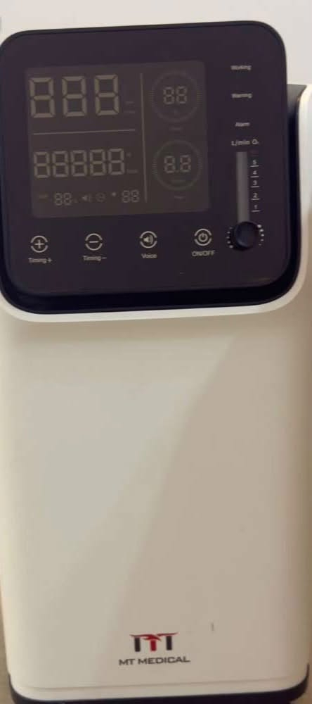 جهاز توليد اوكسجين 5 لتر ماركة صيني موديل / 5AW-ZY
405mmx390mmx790mm / القياس 21kg /
السعر / 450 الف 

رقم تلفون :
‭***********‬
