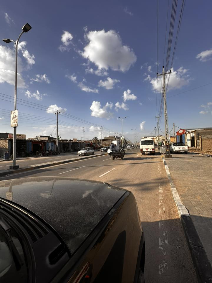 سلام عليكم
دار سكن البيع ابو الخصيب 
العوجه موقع كل الخدمات متوفره مدارس 
عشر مترات عن المدرسه
مكون من غرفتين وصاله ومطبخ وديوان 
وكراج وحمامات داخلي وخارجي 
المساحه 220
طابو زراعي عراقي اصل 
السعر 85 وبي مجال 
استفسار اتصل 
***********
