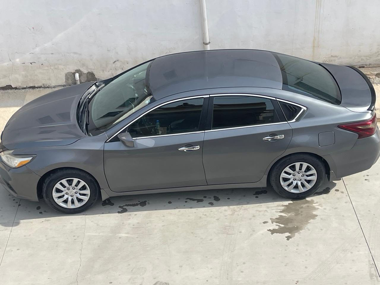 نيسان التيما موديل ٢٠١٧ جاملغ سايق نوص سبغ فقط ماشي ١٢٥الف بطاقة بنزين موجود سعر ١٢٥ورقة وبي مجال لطيبين و تحياتي لجميع
***********
***********
