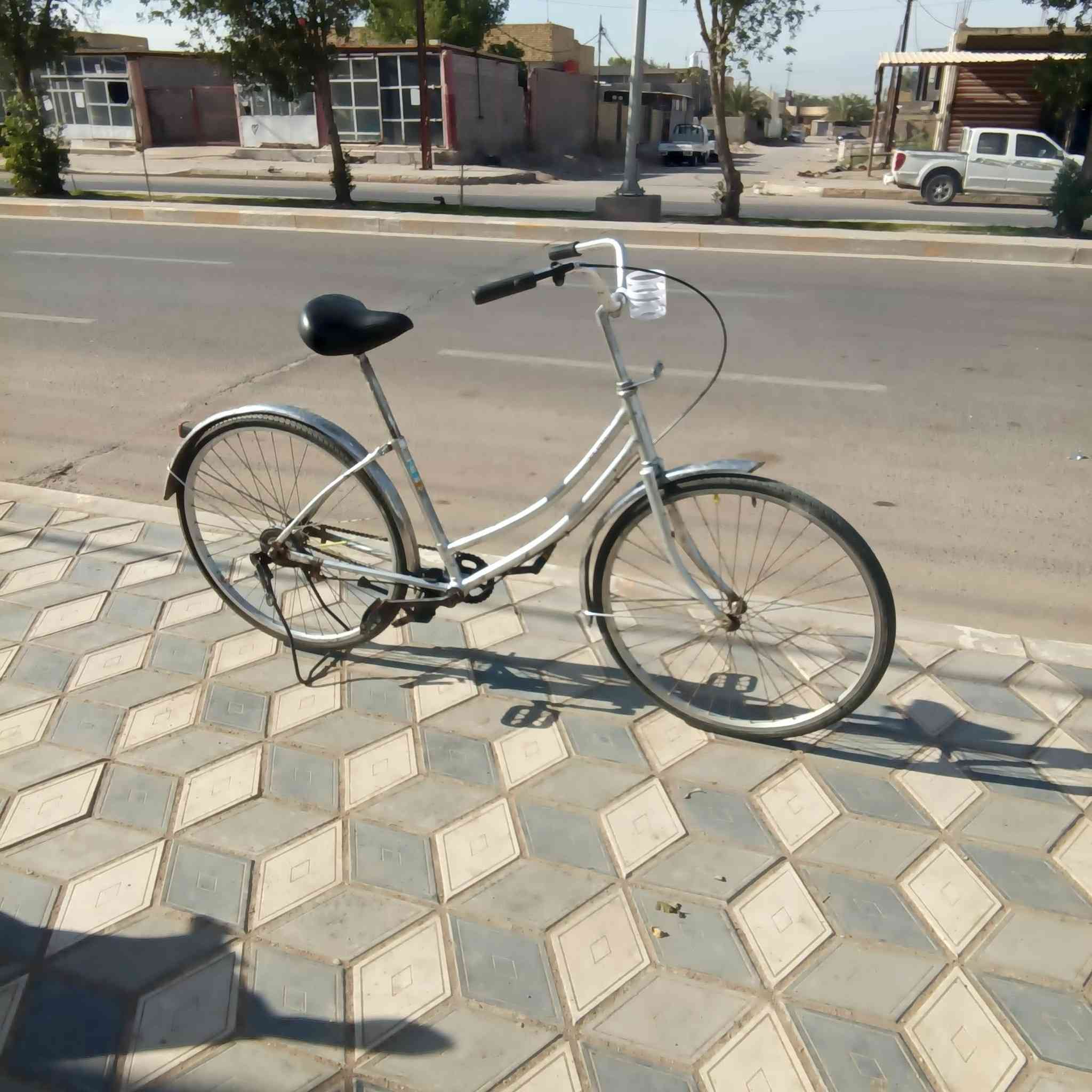 بايسكل الاصلي عوزه بس بريك ب50 الف ***********
