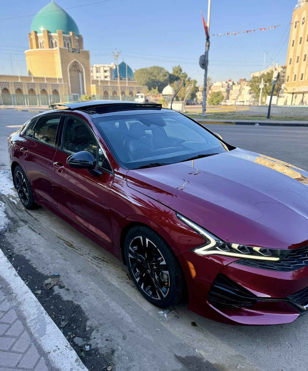 Kia k5 gt line2022.
مواصفات جي تي لاين مكينه 1600 turbo بانوراما بصمه  تشغيل عن بعد هند بريك كهرباء لد امامي خلفي drive mode كشن كهرباء رادار امامي خلفي قياده ذاتيه نقطه عمياء مري شفط  ويل 18 ماشيه 27000ميل حادث الجاملغ مبدل والباب مصبوغ بدون شاصي ولا لغد وبيهه بادر بلجاملغ الايسر الامامي وبيهه شخط بلجاملغ الخلفي الايسر رايدهه ١٧٥وبيهه مجال مكاني بغداد

***********📞
