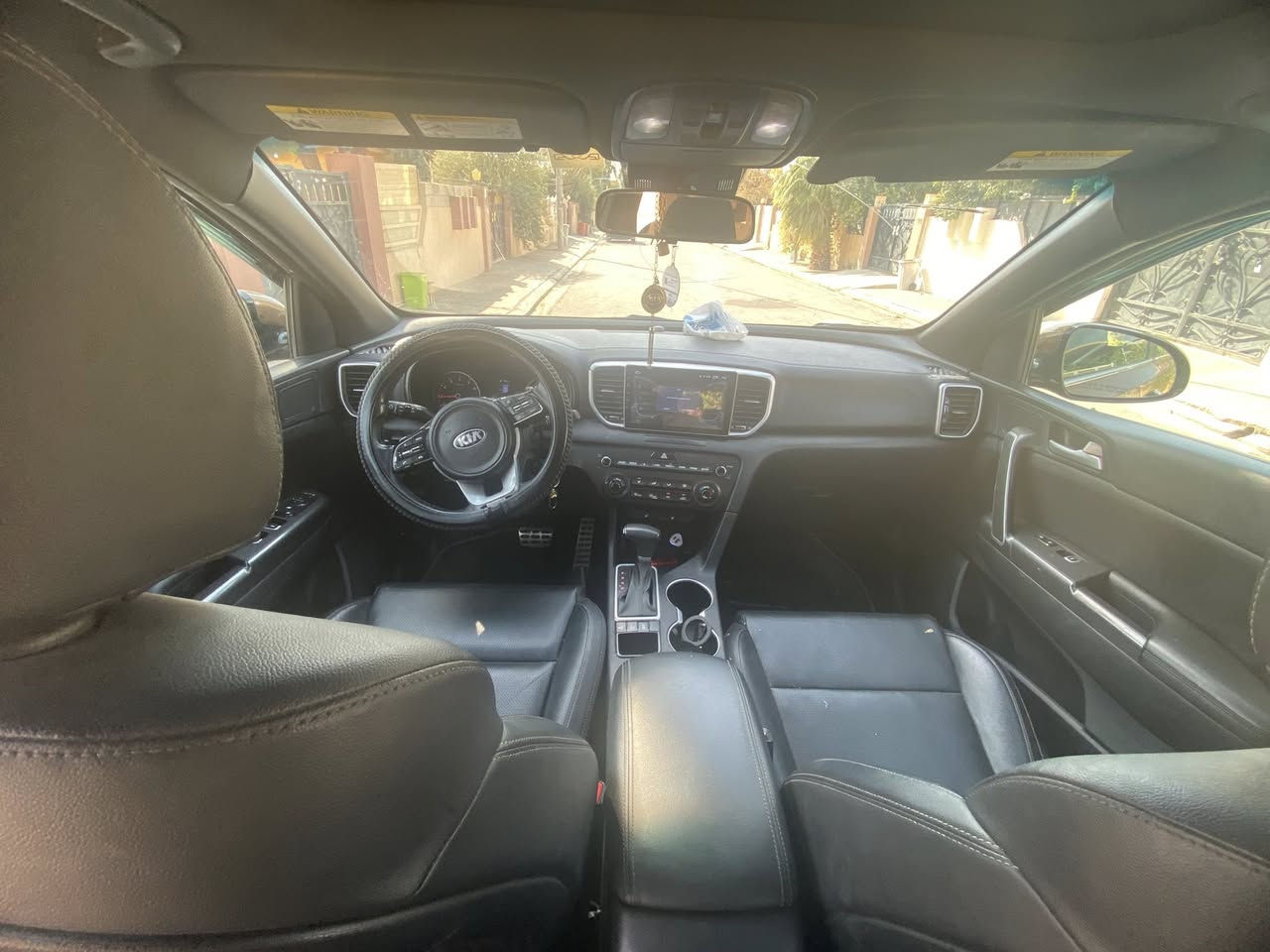 كيه اسبورتج فول ماعده بصمه وارد أمريكي اراوس  كيه كرفان 20/او19اجره  انتصل علا. رقم ***********يوجد ويستاب
