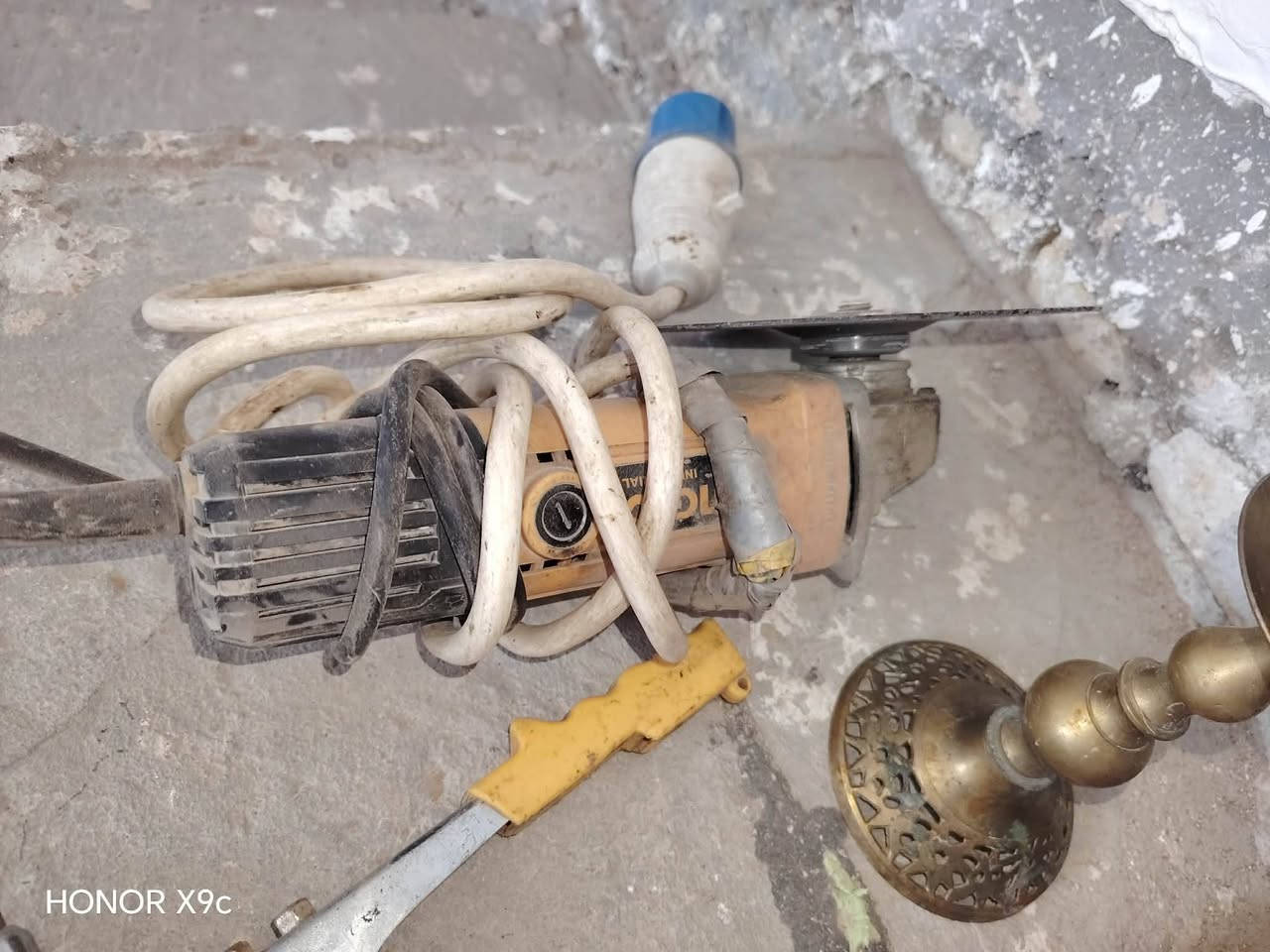 اغراض بسعر مناسب اللي ياخذهن شلعه وحده اتساهل ويا كلهن يشتغلن حته الكوسره مكاني حي الجامعة


**إذا كنت صاحب هذا الإعلان وتريد حذفه لأي سبب، رجاءا أرسل رسالة إلى الدعم الفني**