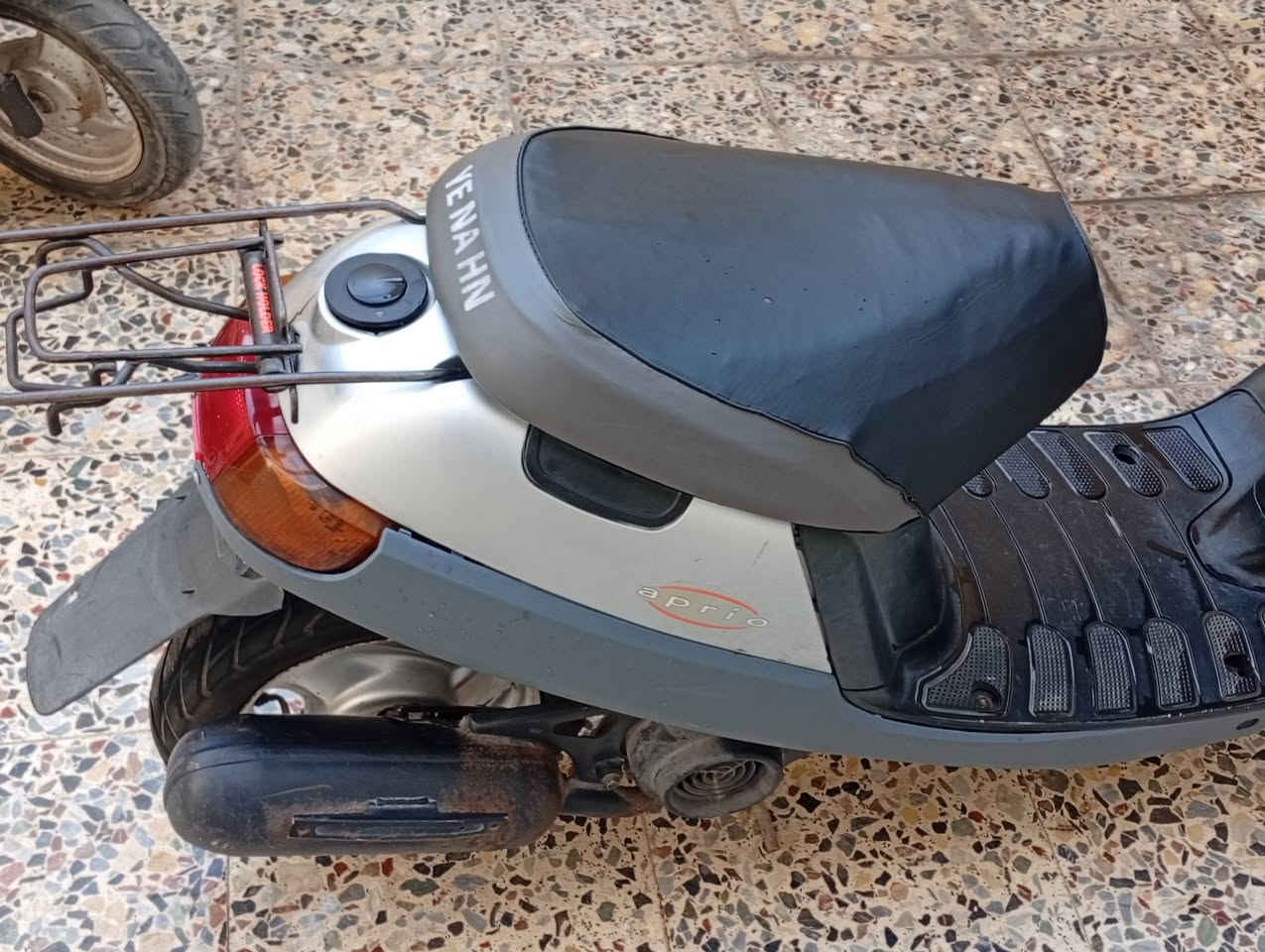 السلام عليكم
دراجه بطه للبيع 2003 
ما مفتوحة كلها شغالة النضافه كدامك الدراجه بلاديه مابيها اي نقص 
السعر 450 وبيها مجال 
التواصل على الرقم ***********
المكان كربلاء الملحق قرب المعارض الجديده
