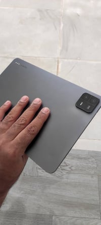 للبيع..شاومي باد6 الذكره 256.شحن فوووول جهاز راقي السعر 300وبيه مجال ل...